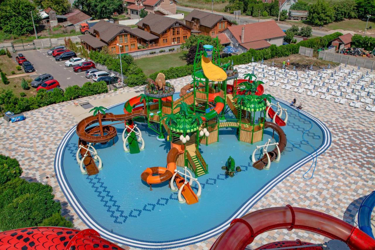 S Club Resort Hotel Aqua Park And Spa Belgrade Exterior photo